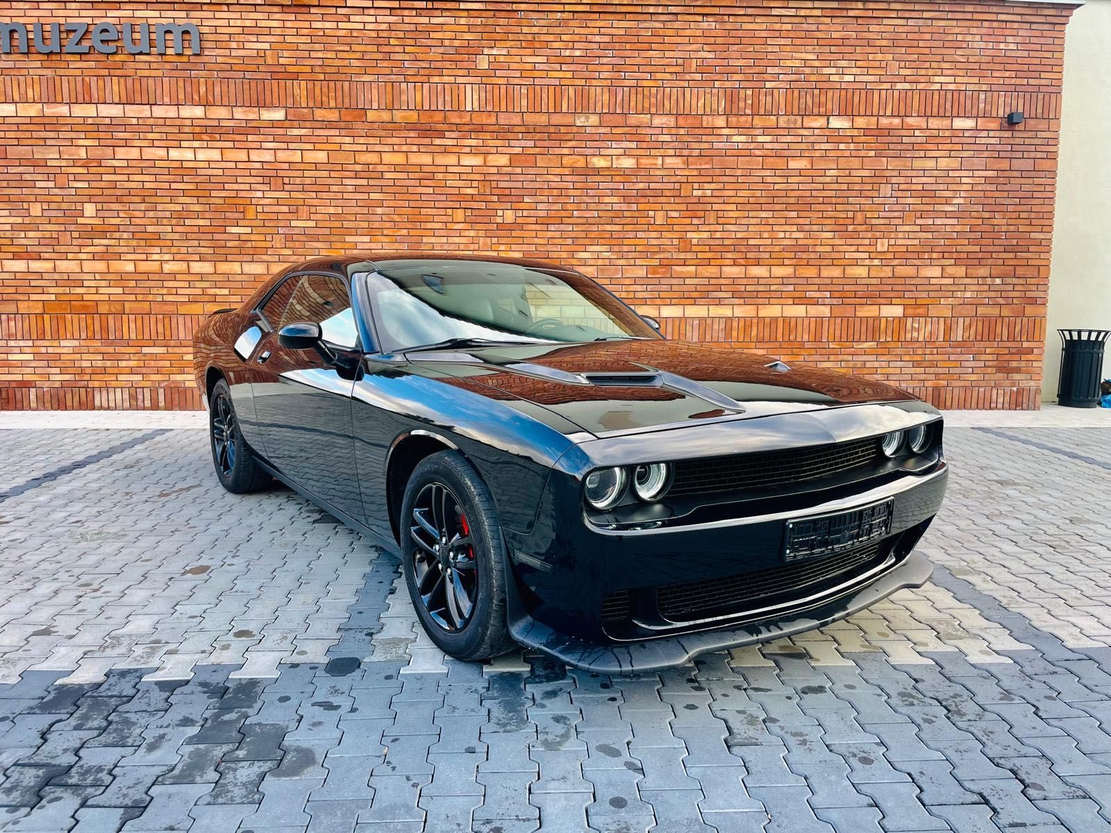 Dodge Challenger 3.6 V6 AWD 4x4 2019