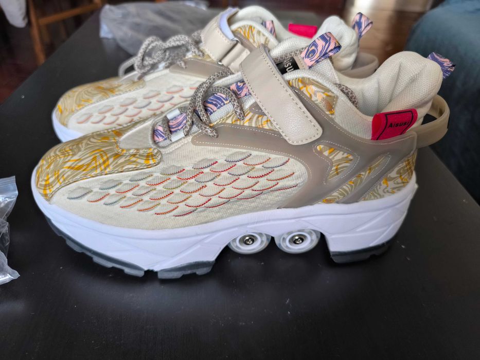 Tênis roller skate novos