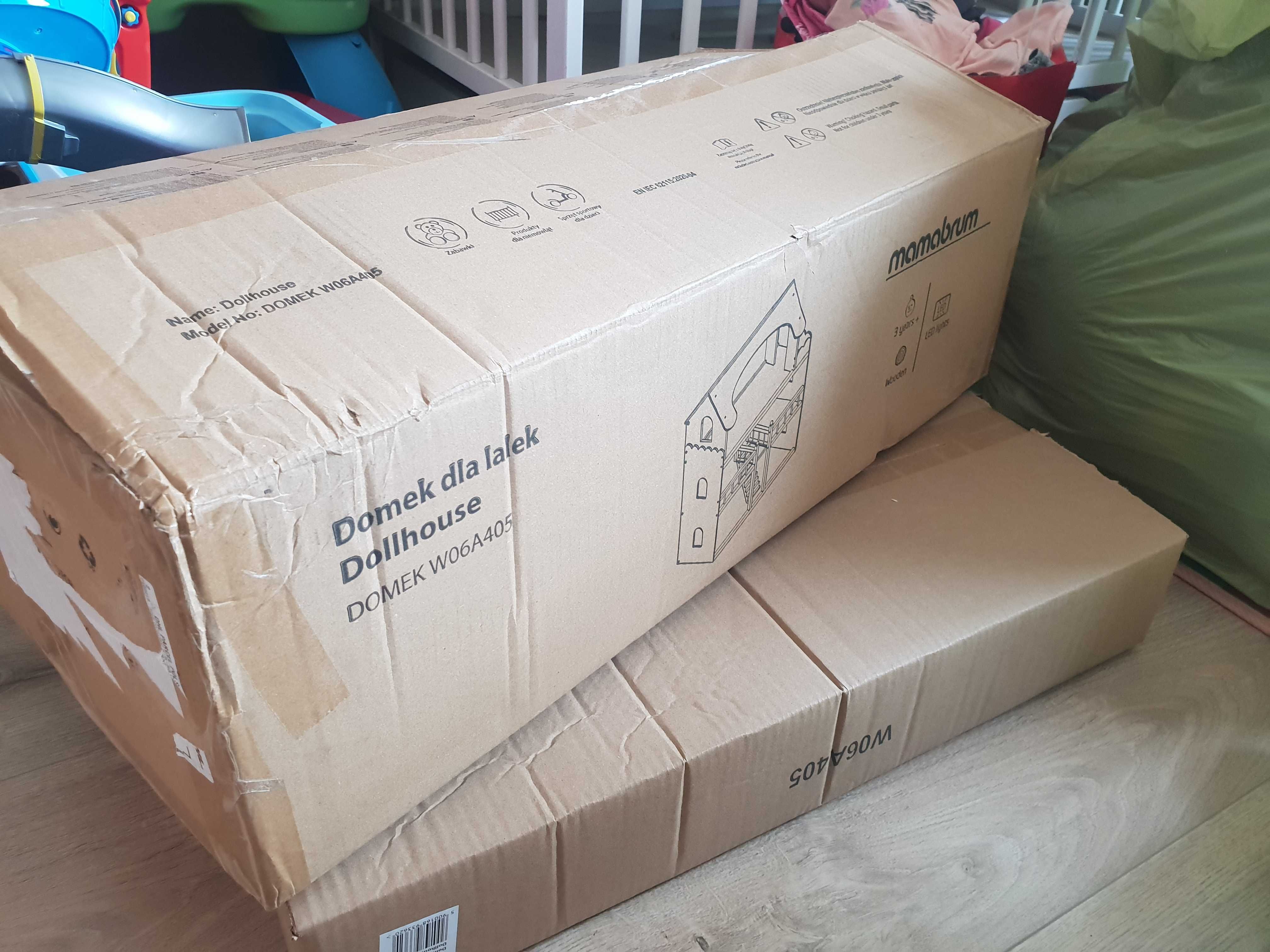 Domek dla lalek NOWY zapakowany w kartonie