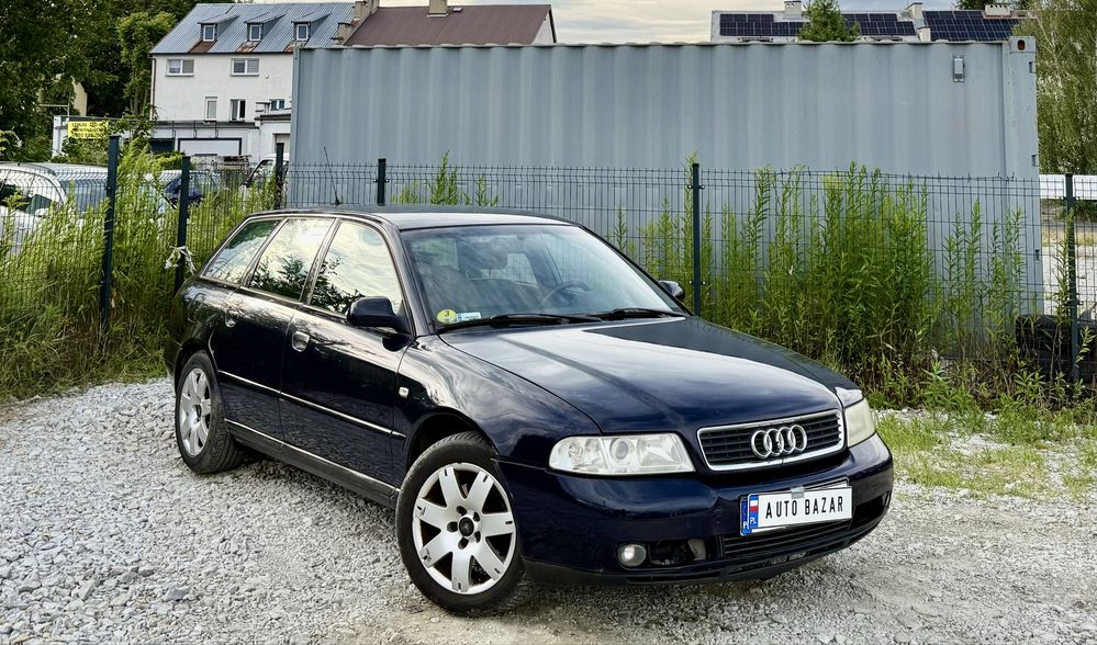 Audi A4 B5 1.9 TDI * Lift * Skóry * Klima * Alufelgi * Hak * Zadbana