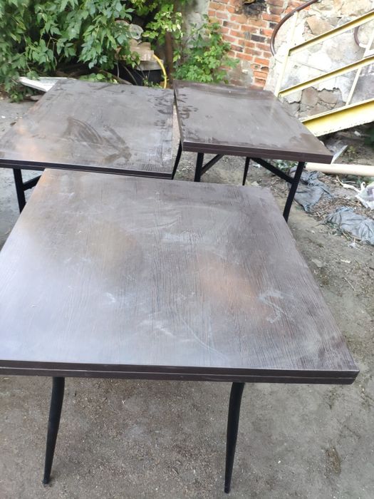 Продам столы на метал.основе