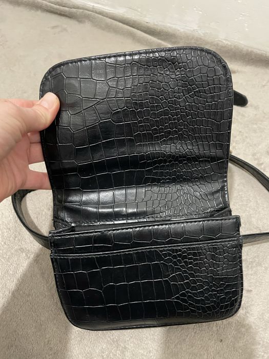 сумка клатч на пояс, закривається на магніт