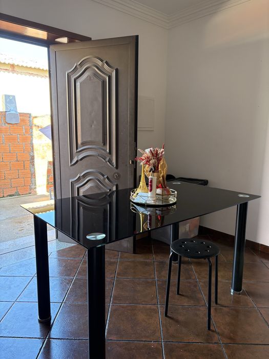 Mesa de Jantar Preta de vidro temperado