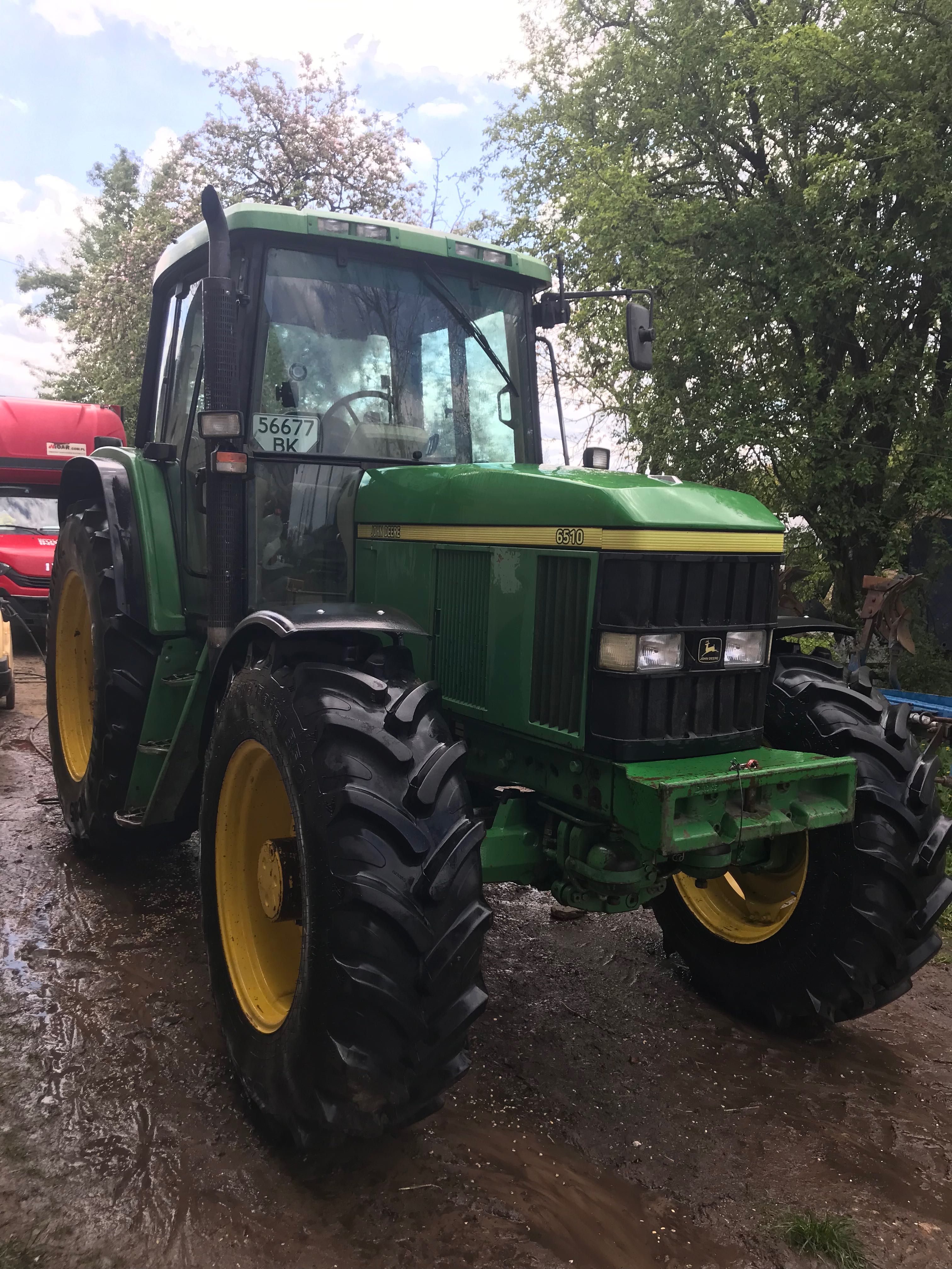 Продам трактор John deere 3350 6510