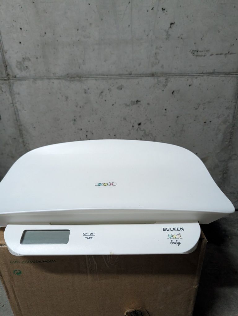 Balança Digital de Bebé BECKEN