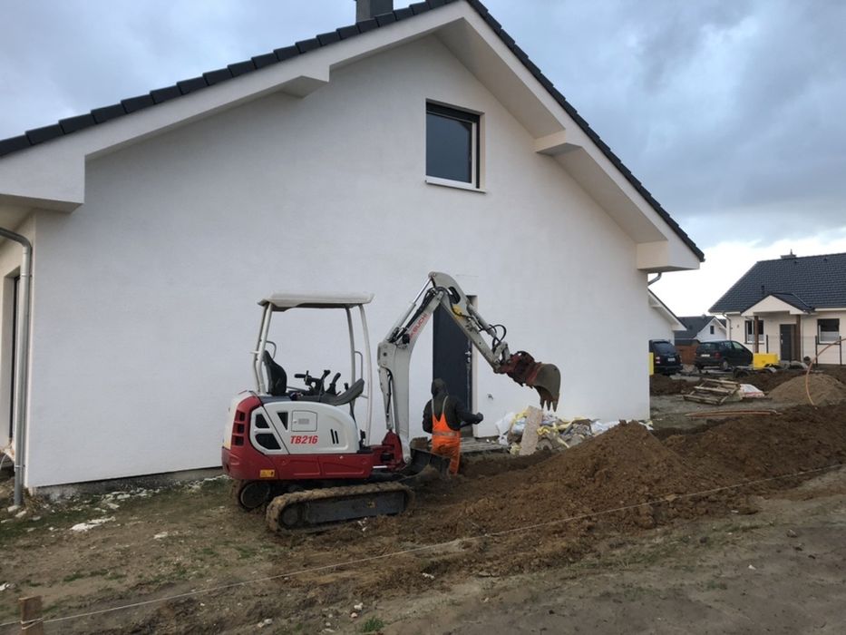 Usługi minikoparka, koparka, przyłącza wodno-kanalizacyjne, zwyżka