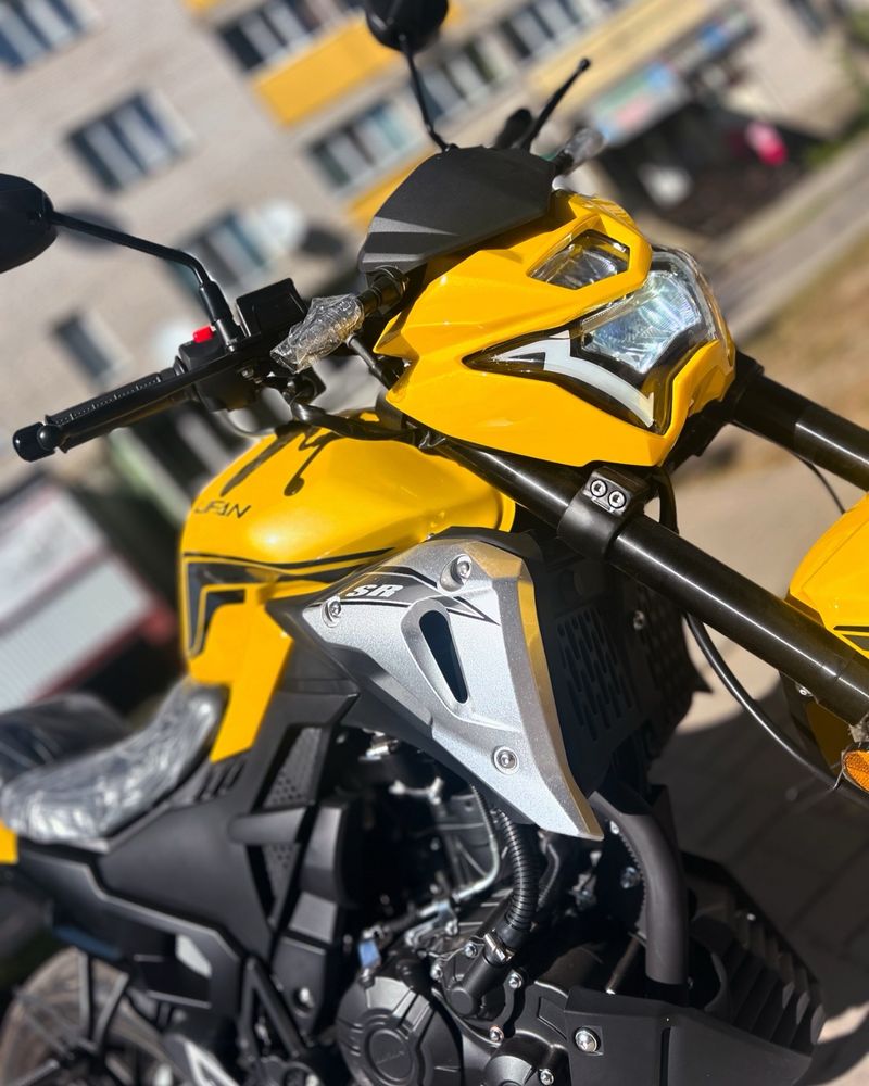 Мотоцикл Lifan SR220 в різних кольорах Доставка безкоштовна до 100км