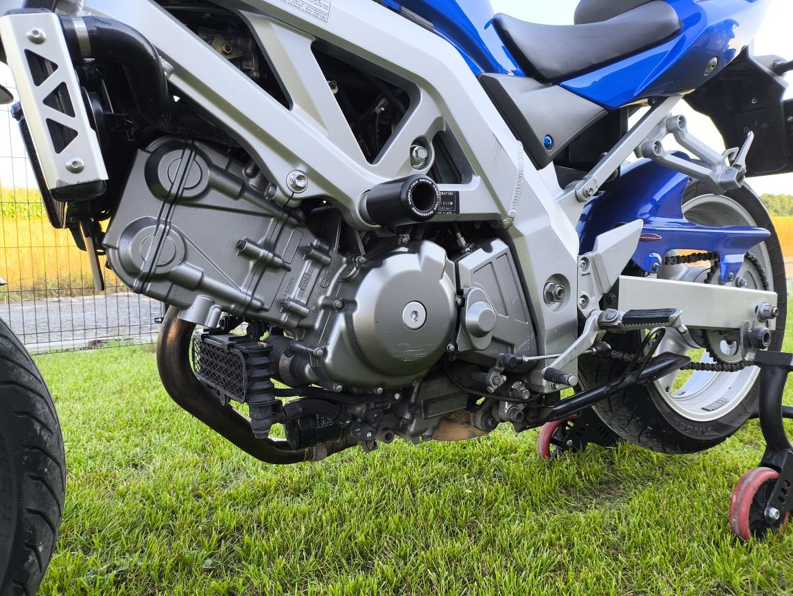 Suzuki SV650 N K4 Delkevic