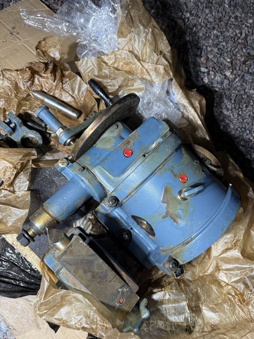 Універсальна ділильна голова Удг-200А