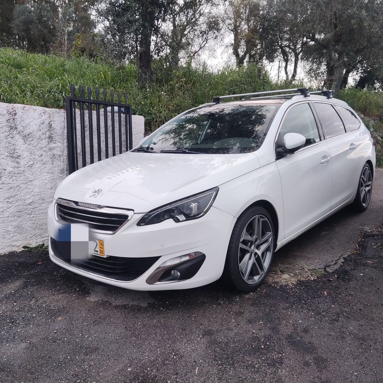 Peugeot 308SW 2.0 BlueHDi Allure J18