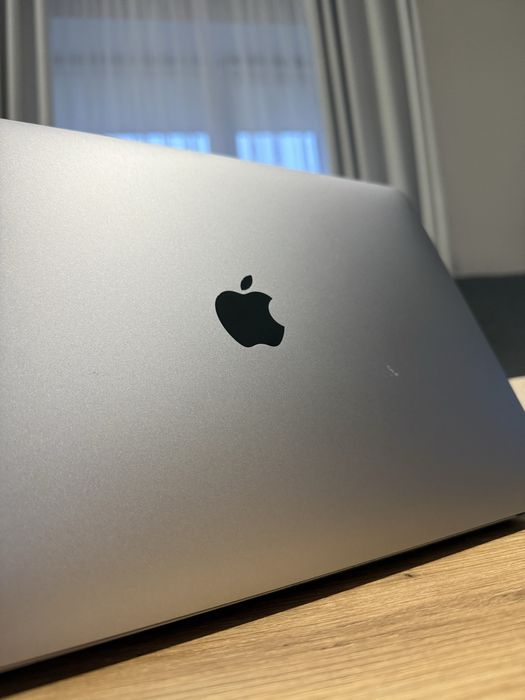 MacBook air m1 2020