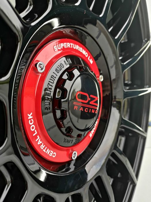 JANTES LOOK OZ SUPERTURISMO EM 17 | 5X100 E 5X112 NOVAS