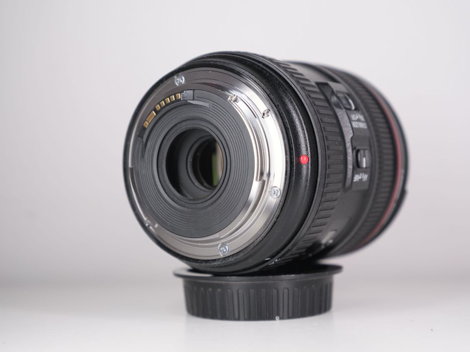 Canon EF 24-70mm f/4L IS USM / Без предоплат