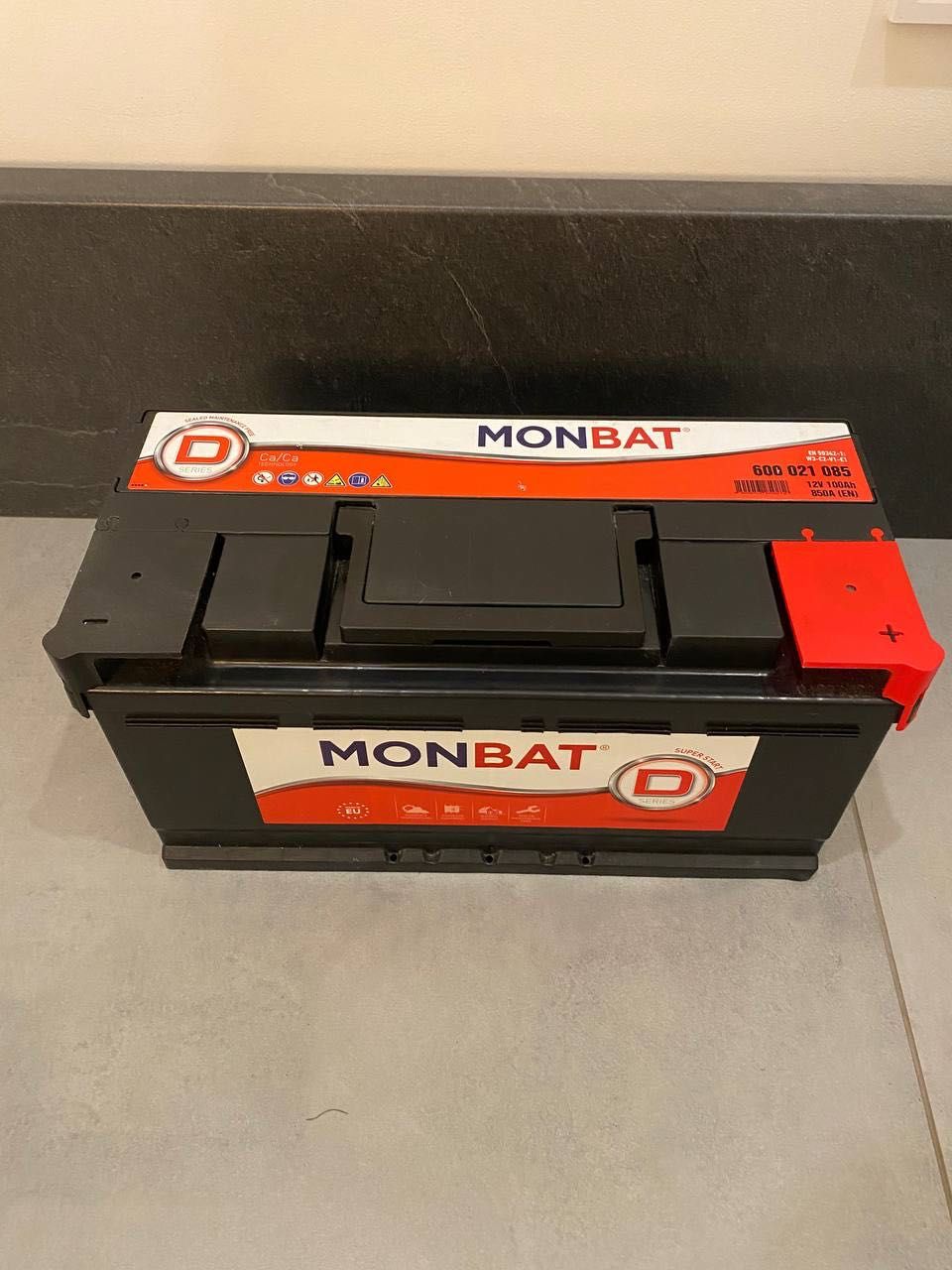 Аккумулятор Monbat A99B5W0 6CT-100Ah АзЕ