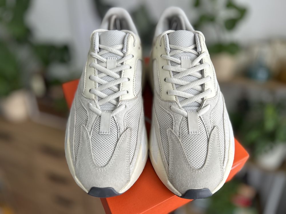 Adidas YEEZY 700 Analog roz 42