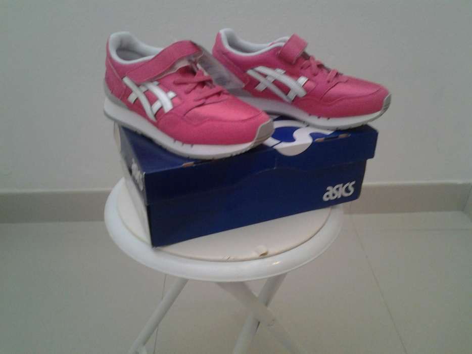 Ténis Asics NOVOS