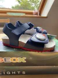 Нові сандалі Geox Light на хлопчика розмір 26