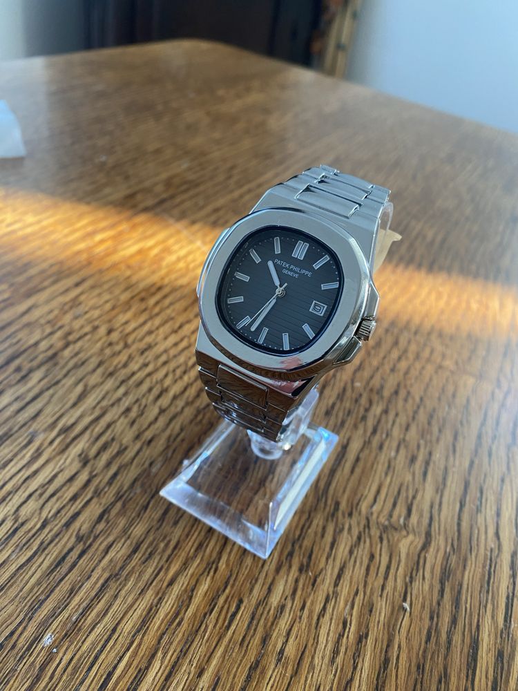Patek Philippe Nautilus Grey zegarek nowy męski