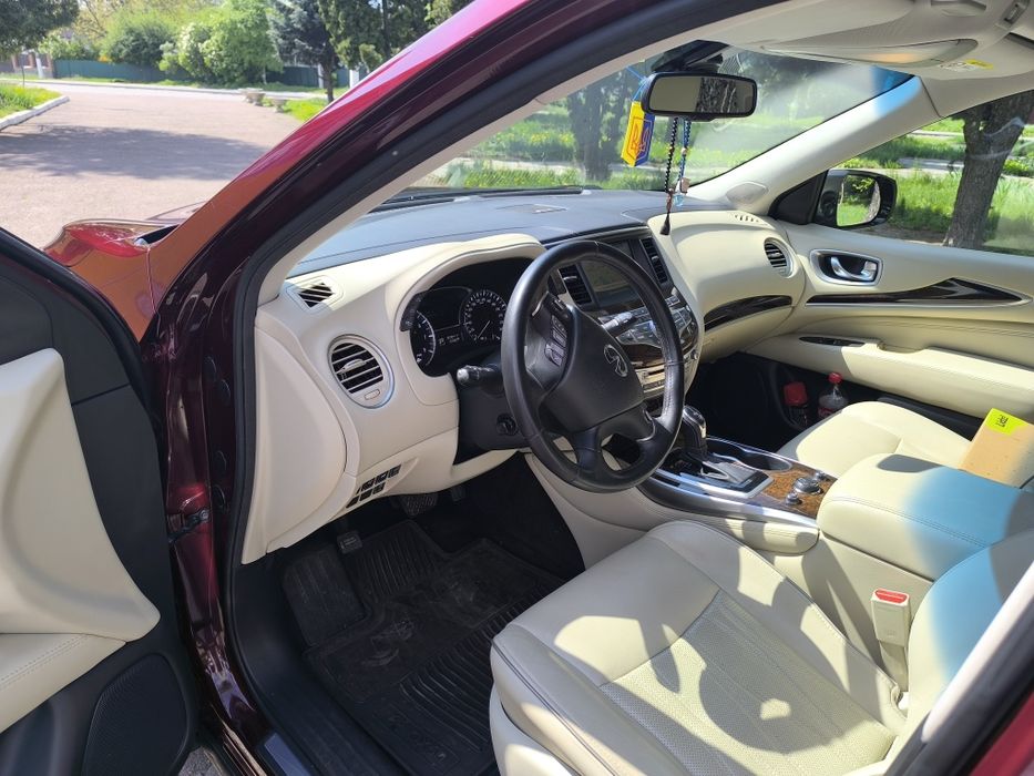 Продам автомобіль або обміняю на нерухомість в Одесі