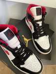 Buty jordan 1 MID