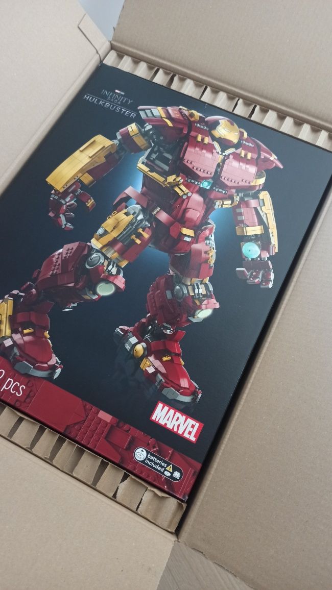 Lego Hulkbuster 76210