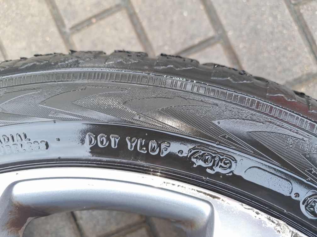 Alufelgi 17 5×108  z oponami w ładnym stanie