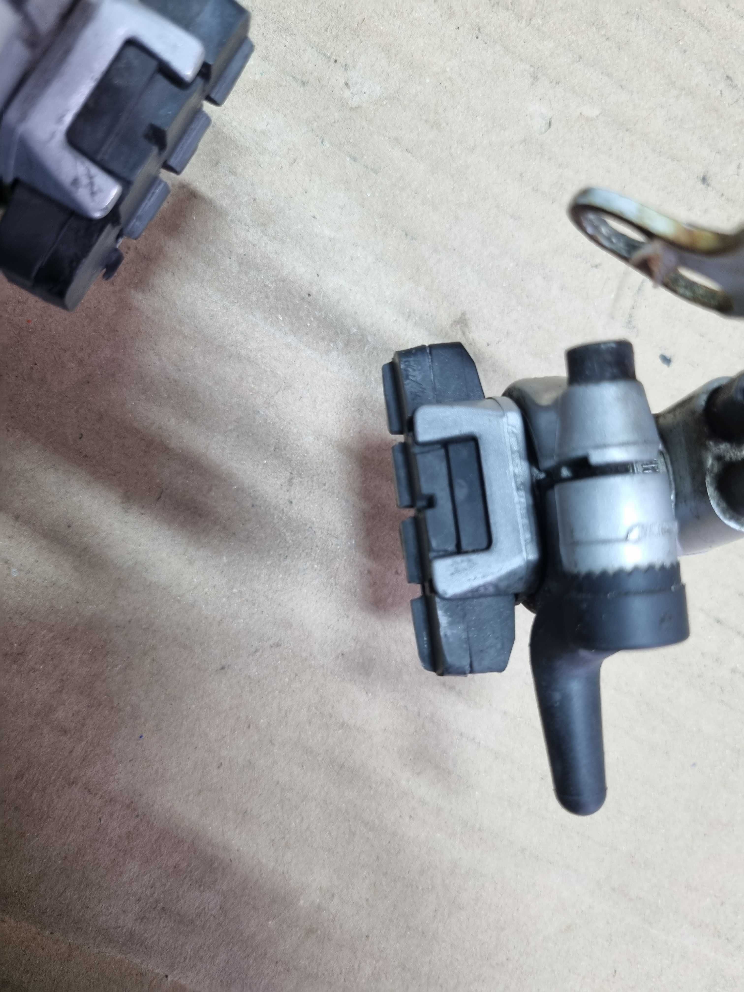 Hamulec przedni hydrauliczny Vbreak Magura, same szczęki
