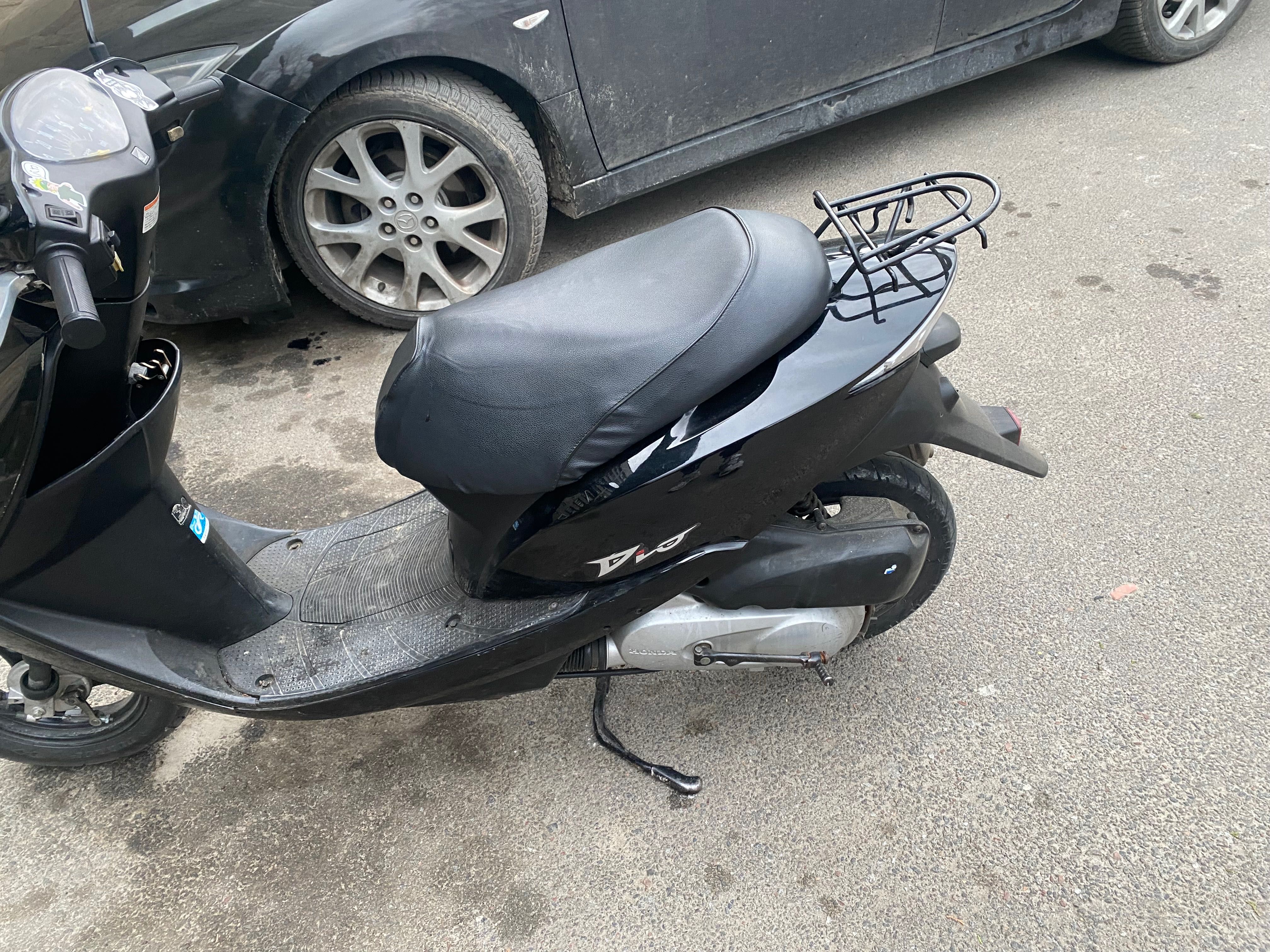 Скутер Honda dio 62