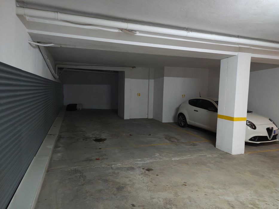 Arrendamento Aluguer Garagem Garagens Rua do Taxa (Braga)