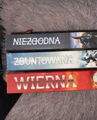 trylogia niezgodnej (niezgodna, zbuntowana, wierna)