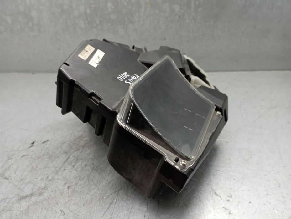 Display / ecrã de informações TOYOTA Prius Hatchback (_W3_)