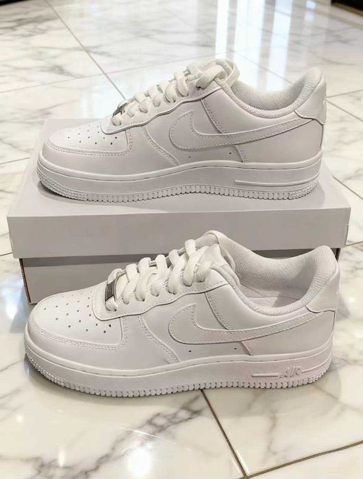 Buty meskie Mokasyny Nike Air Force 1 Low White R.43