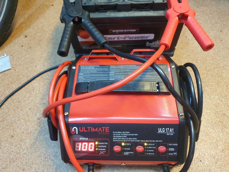 Automatyczna ładowarka ze wspomaganiem rozruchu ULG 17A1 6/12V