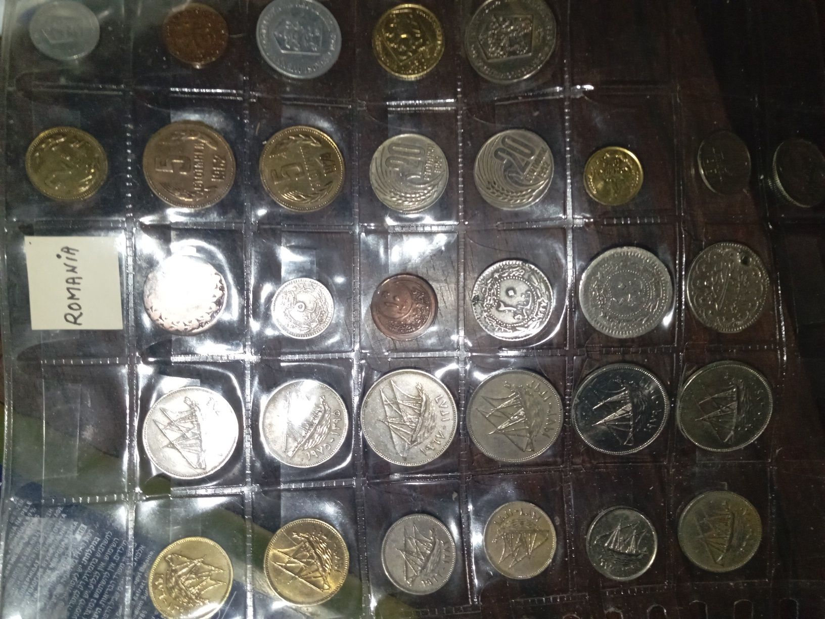 30 moedas Romênia