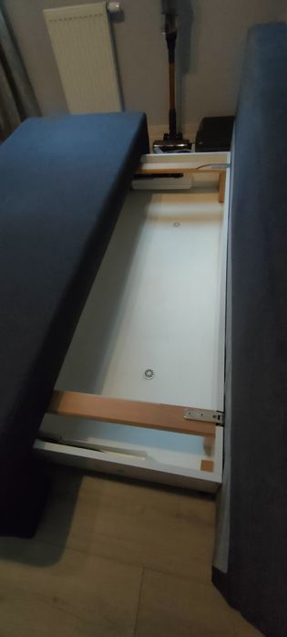 Łóżko młodzieżowe