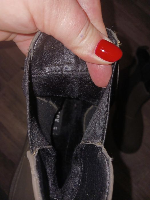 Продам ботинки зимние