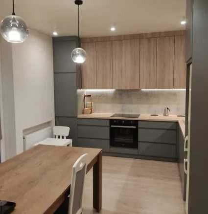 70000 ЖК Мира 2 СЕРТИФИКАТ Продам 2 комн квартиру рем,меб,тех S-73мAS