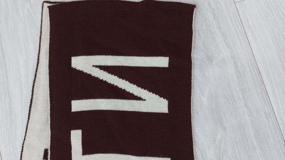 Шапка і шарф коричневого кольору By me Закохувати