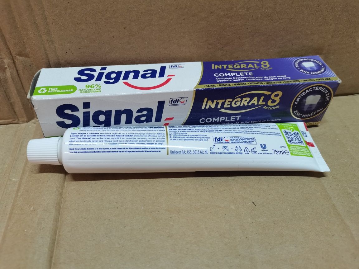 Signal Signal Integral Pasta do zębów 8 Complete