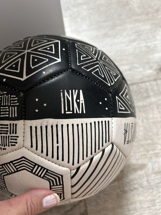 Piłka do piłki nożnejkipsta