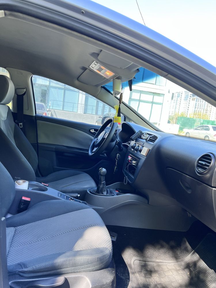 Продам свій Seat Leon 2 без торгу