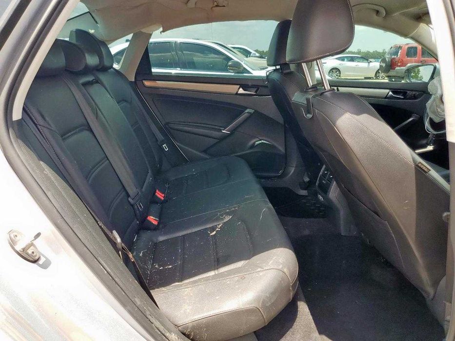 Продам 2020 VOLKSWAGEN PASSAT SE авто розмитнене 127т км пробігу