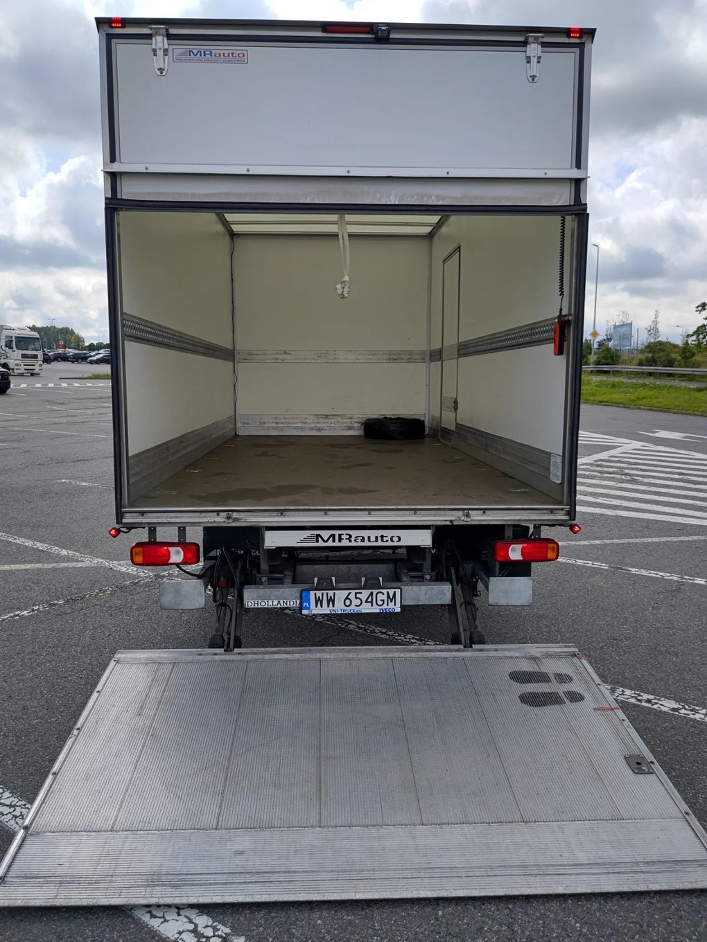 Iveco DAILY 50C18HZ  3.0L 176KM Diesel 2022 FV23% WINDA SYPIALNIA Salon Polska