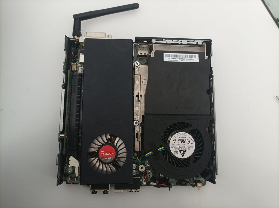 Lenovo thinkcentre m920q