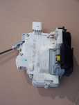 audi A4 B7 B6 ZAMEK DRZWI prawe przod 8E1837016AA 7pin. EU.