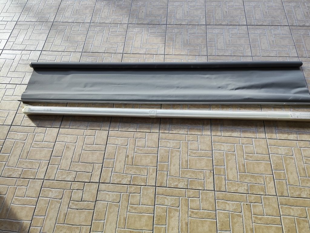 Estores black out cinzento e branco