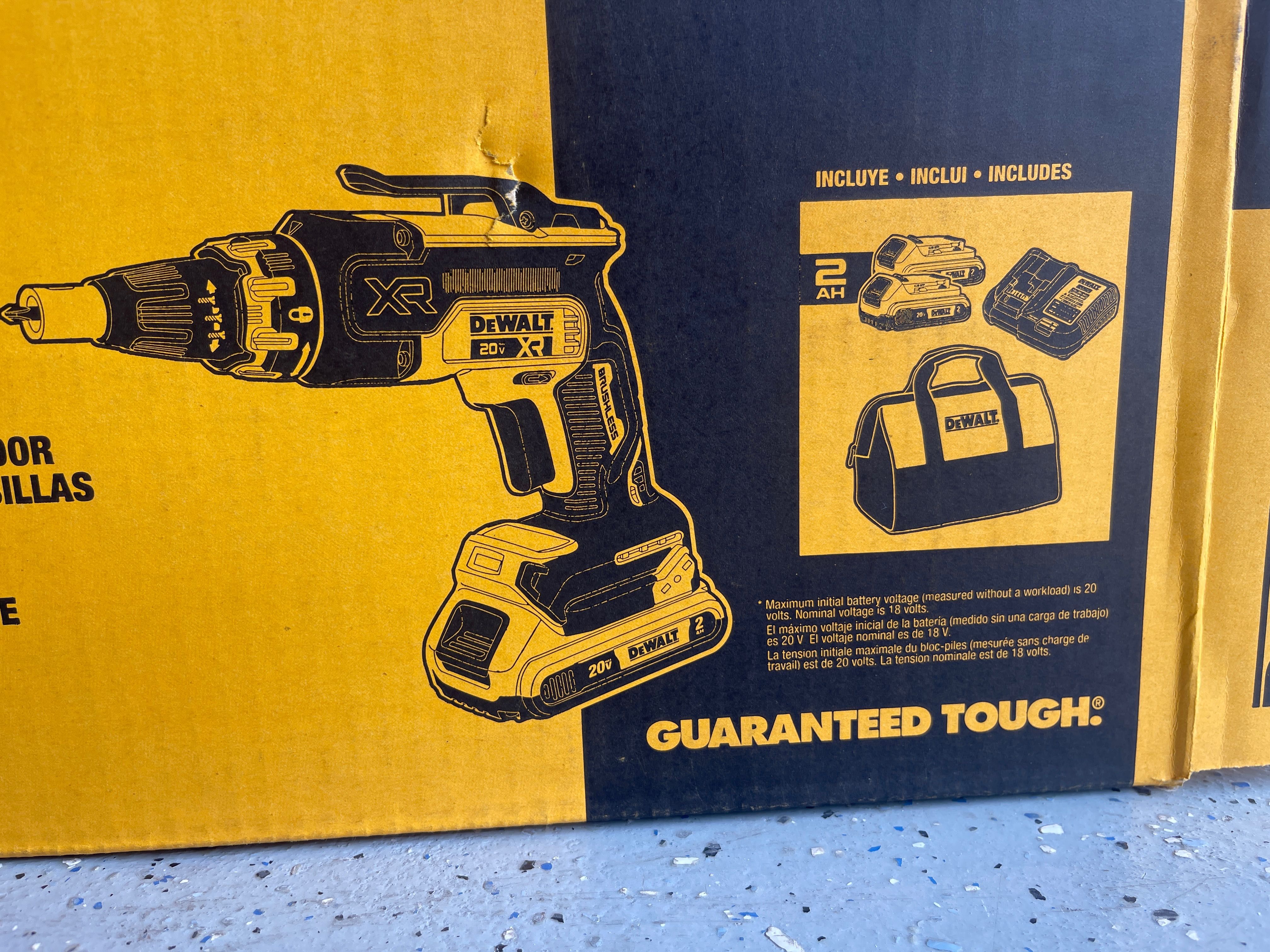 Dewalt Pladur NOVO  MODELO DCF 630