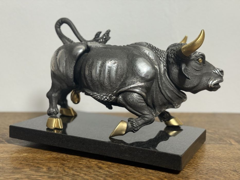 Фігурка механічна «Бик». Frank Meisler.