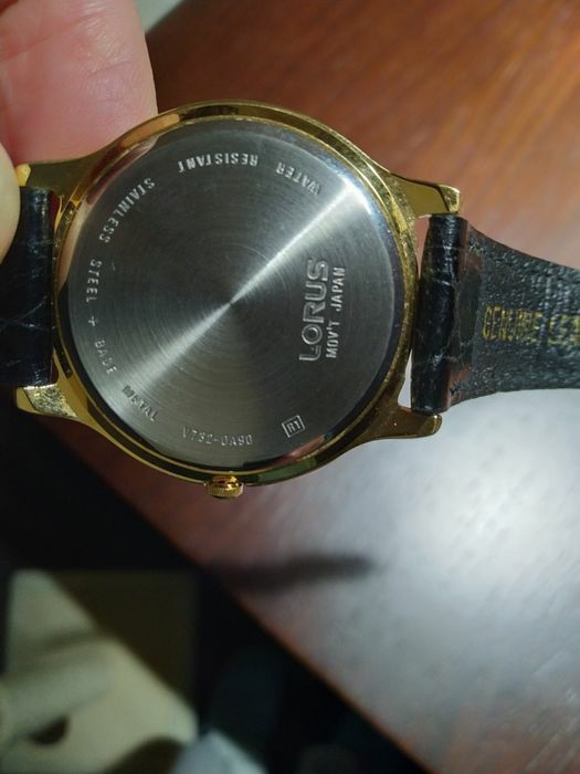 Relógiode pulso Lorus (modelo V732-0A90 com pilha nova