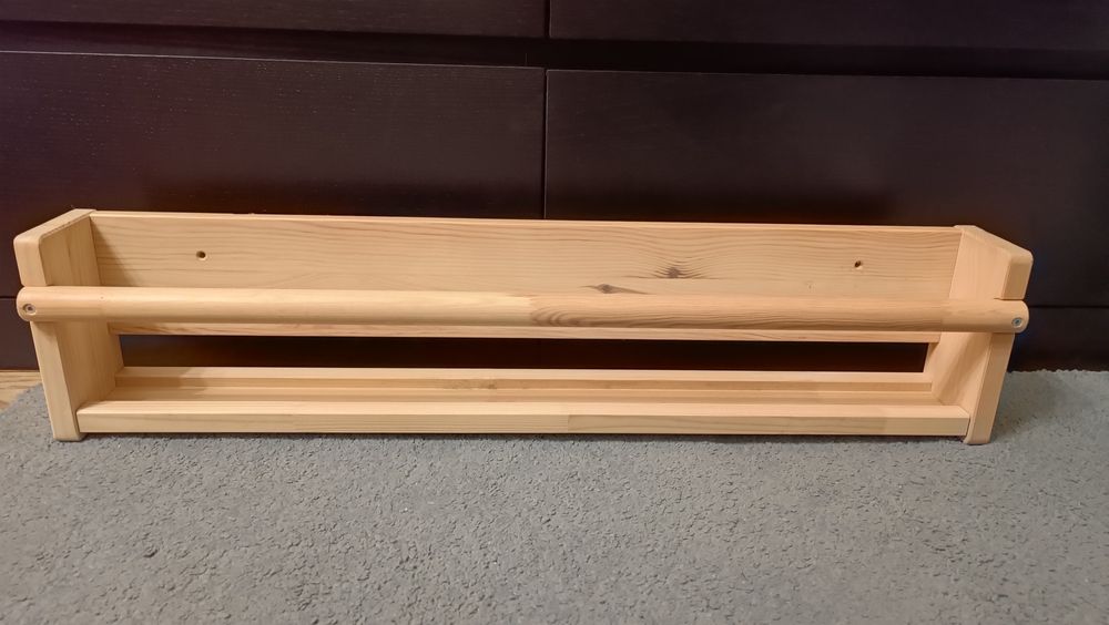 Drewniana polka ba książki Ikea flisat